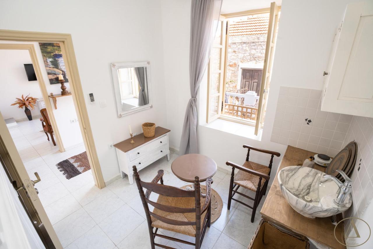 Mansion House Villa Chalki Town Buitenkant foto