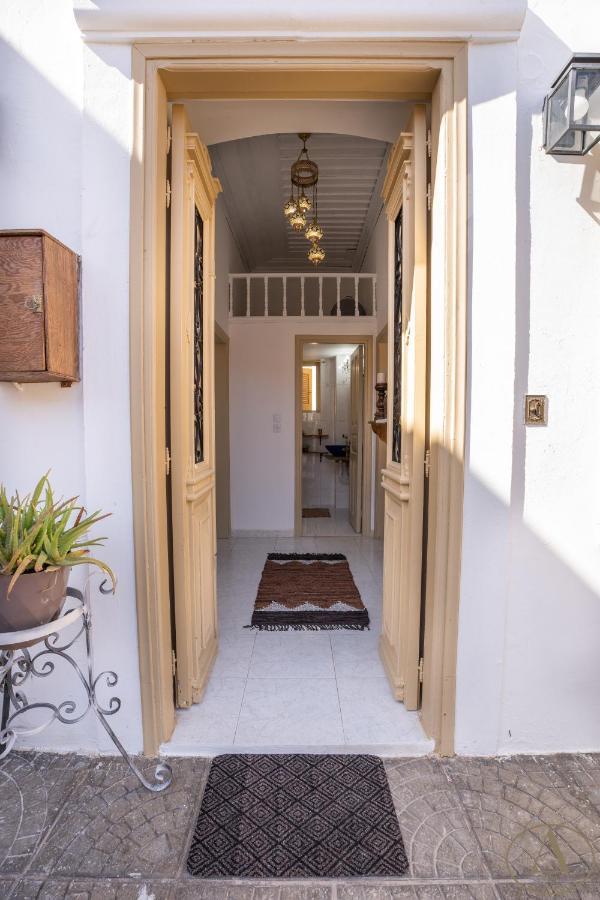 Mansion House Villa Chalki Town Buitenkant foto