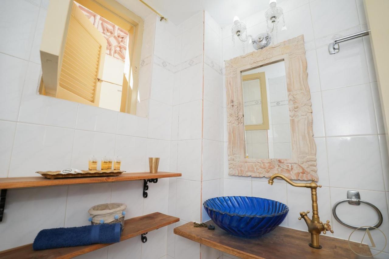 Mansion House Villa Chalki Town Buitenkant foto