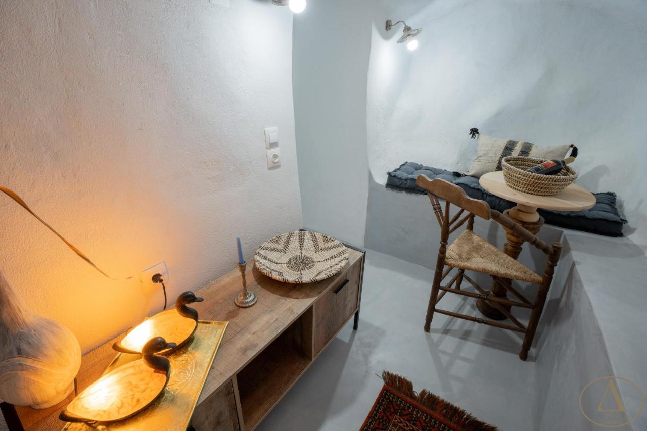 Mansion House Villa Chalki Town Buitenkant foto