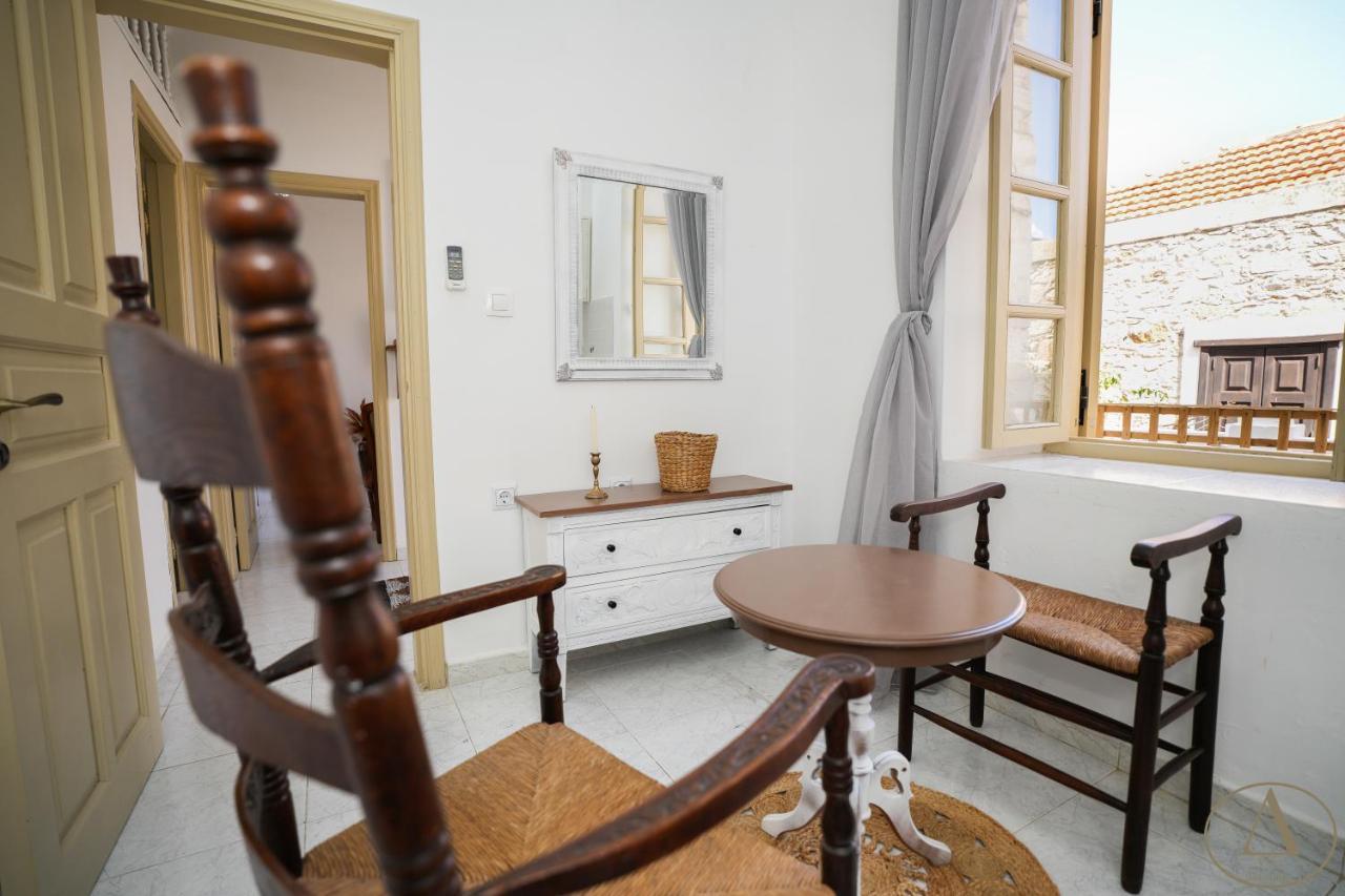 Mansion House Villa Chalki Town Buitenkant foto